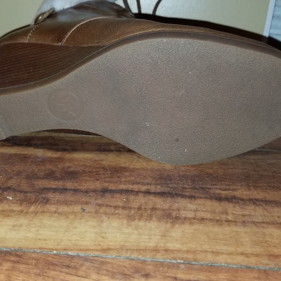 CARRIGAN WEDGE LEATHER BOOTIES - Picture 11 of 12